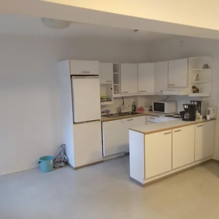 Tornihovi Хостел *