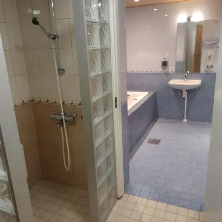 Хостел Tornihovi Коувола